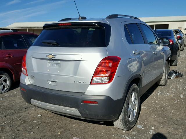 3GNCJLSB8FL230415 - 2015 CHEVROLET TRAX 1LT SILVER photo 4