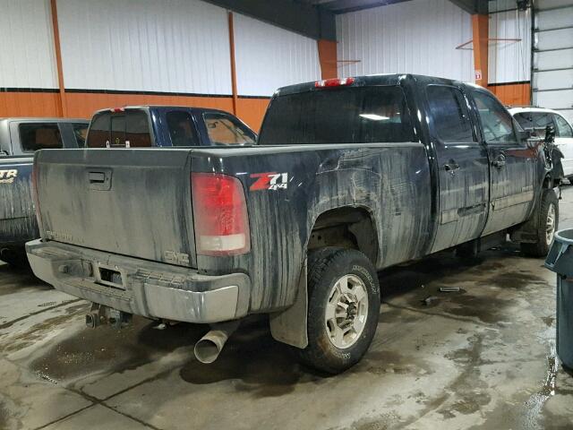 1GT120C88EF169106 - 2014 GMC SIERRA K25 BLUE photo 4