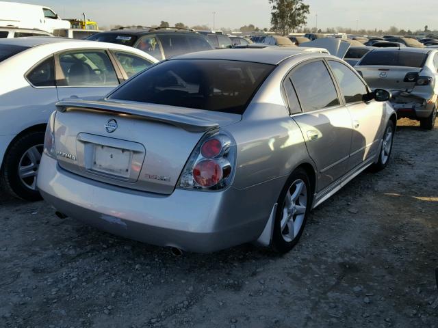 1N4BL11D05N400230 - 2005 NISSAN ALTIMA SE SILVER photo 4