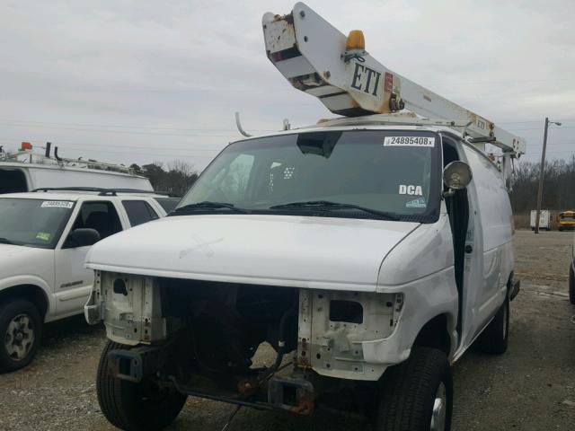 1FTSE34L15HB15571 - 2005 FORD ECONOLINE YELLOW photo 2