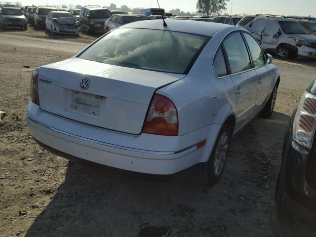 WVWPD63B63P287262 - 2003 VOLKSWAGEN PASSAT GLS WHITE photo 4