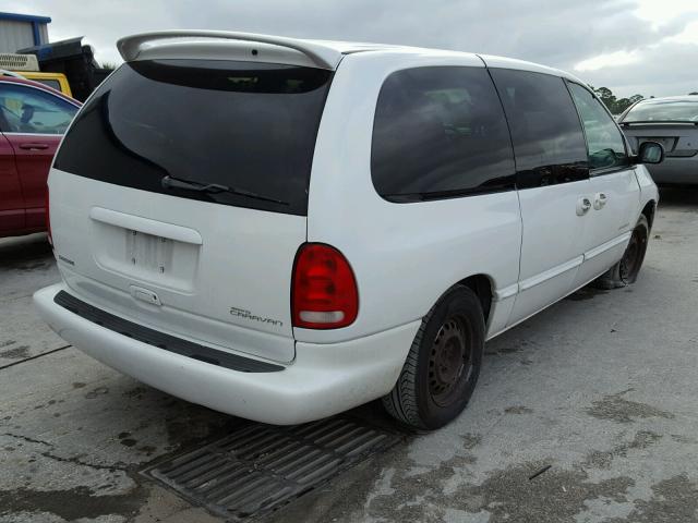 2B4GP44G4YR655804 - 2000 DODGE GRAND CARA WHITE photo 4