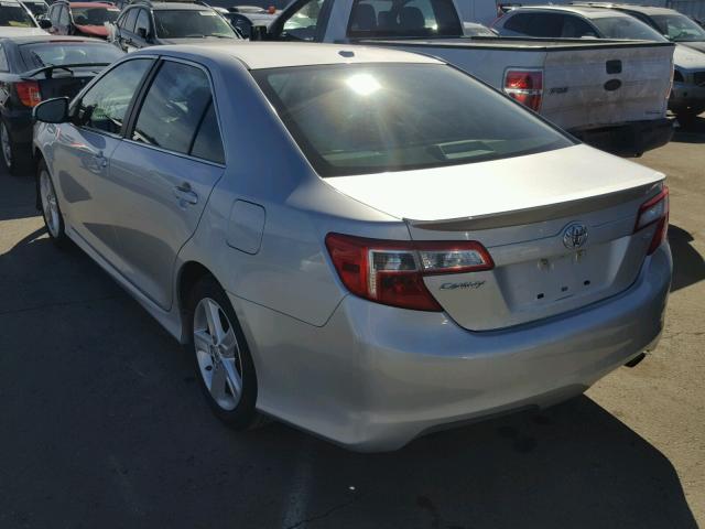 4T1BF1FK5DU696483 - 2013 TOYOTA CAMRY L SILVER photo 3