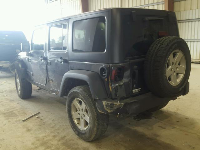 1C4BJWDG1GL349029 - 2016 JEEP WRANGLER U BROWN photo 3