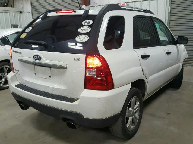 KNDJF724X97562486 - 2009 KIA SPORTAGE L WHITE photo 4