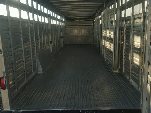 4FGB2302X6C093553 - 2006 FEATHERLITE MFG INC TRAILER SILVER photo 6