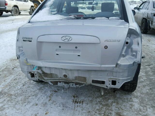 KMHCN4BC8AU515153 - 2010 HYUNDAI ACCENT GLS SILVER photo 9