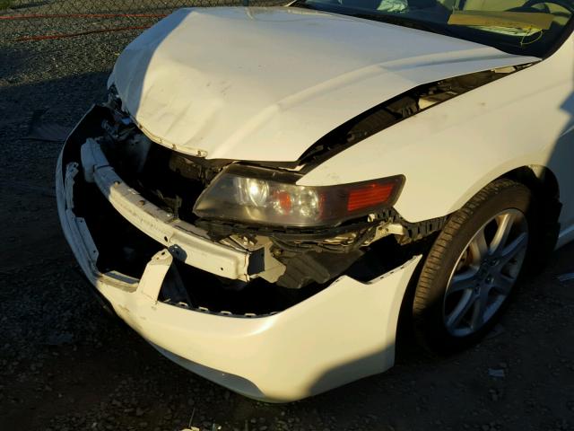 JH4CL96814C016796 - 2004 ACURA TSX WHITE photo 9