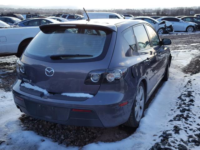 JM1BK344981184412 - 2008 MAZDA 3 HATCHBAC GRAY photo 4