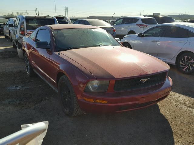 1ZVFT80N755249589 - 2005 FORD MUSTANG RED photo 1