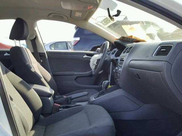 3VW2K7AJ6EM412041 - 2014 VOLKSWAGEN JETTA BASE 白色 照片 5