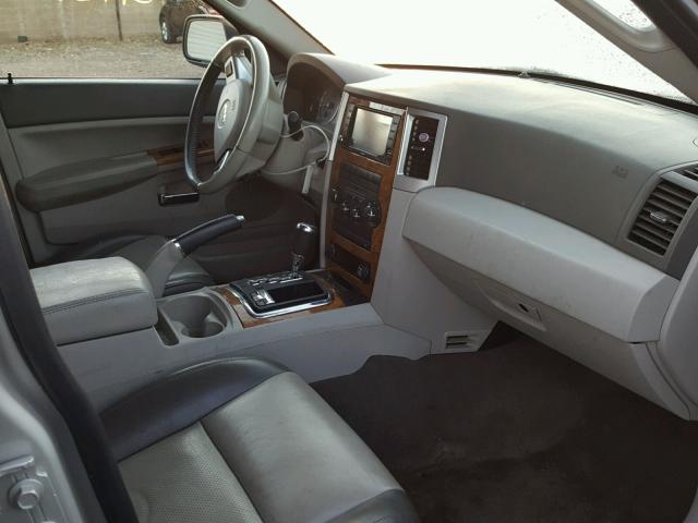 1J8HR58N88C174665 - 2008 JEEP GRAND CHER TAN photo 5