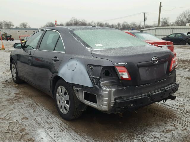 4T1BF3EK7BU166249 - 2011 TOYOTA CAMRY BASE GRAY photo 3