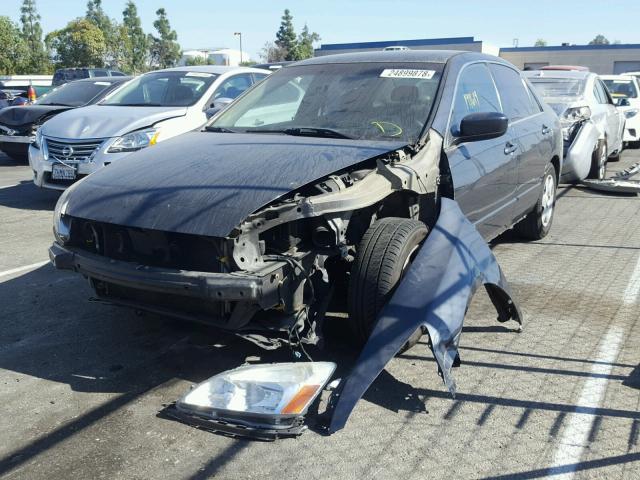 1HGCM56435A192364 - 2005 HONDA ACCORD LX GRAY photo 2