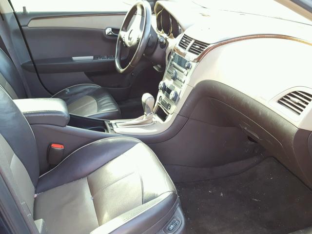 1G1ZK577184222030 - 2008 CHEVROLET MALIBU LTZ BLUE photo 5