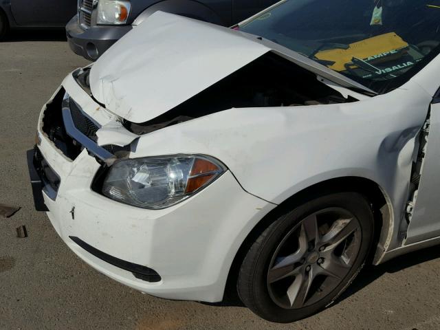 1G1ZB5E15BF236703 - 2011 CHEVROLET MALIBU LS WHITE photo 9