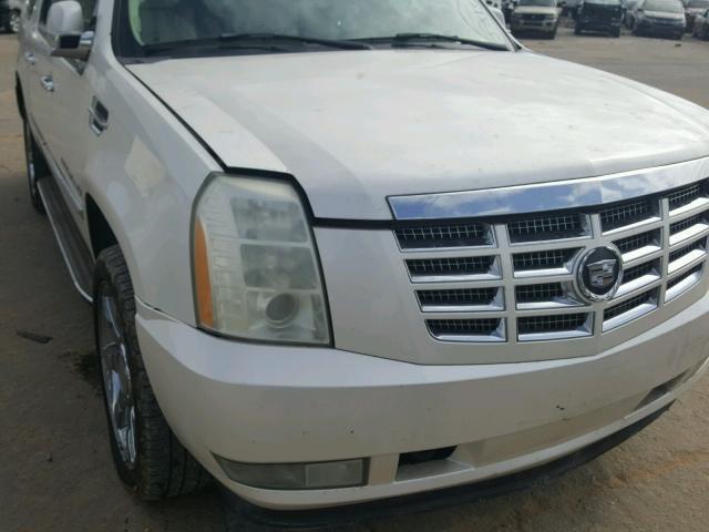 1GYFK66897R185072 - 2007 CADILLAC ESCALADE E WHITE photo 9