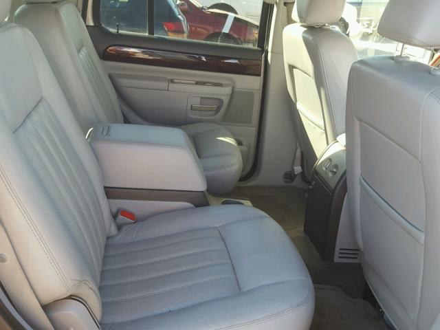 5LMEU88H64ZJ40101 - 2004 LINCOLN AVIATOR 灰色 照片 6