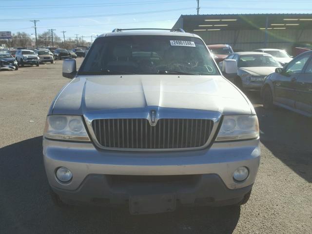 5LMEU88H64ZJ40101 - 2004 LINCOLN AVIATOR 灰色 照片 9