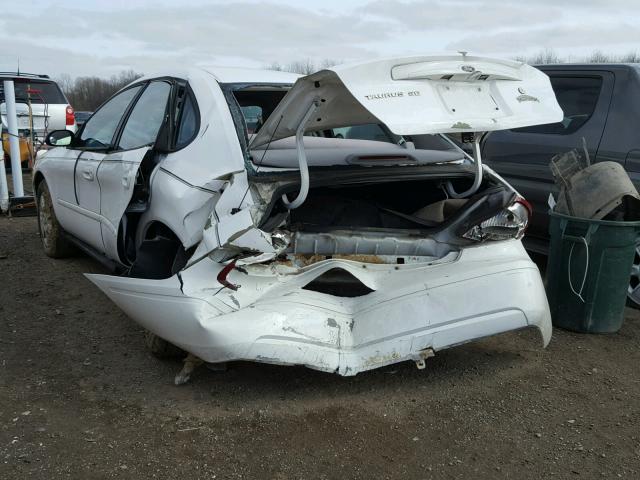 1FAFP53U76A196223 - 2006 FORD TAURUS SE WHITE photo 3