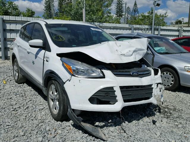 1FMCU0GX4FUB56592 - 2015 FORD ESCAPE SE WHITE photo 1