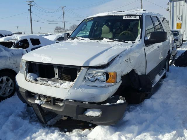 1FMPU16L44LB73692 - 2004 FORD EXPEDITION WHITE photo 2