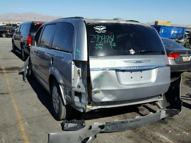 2C4RC1BG9GR229405 - 2016 CHRYSLER TOWN & COU SILVER photo 3