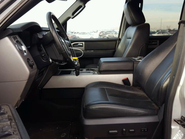 1FMJU2AT9HEA17287 - 2017 FORD EXPEDITION SILVER photo 5