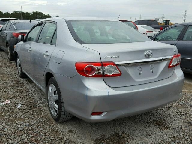 2T1BU4EEXCC783654 - 2012 TOYOTA COROLLA BA SILVER photo 3