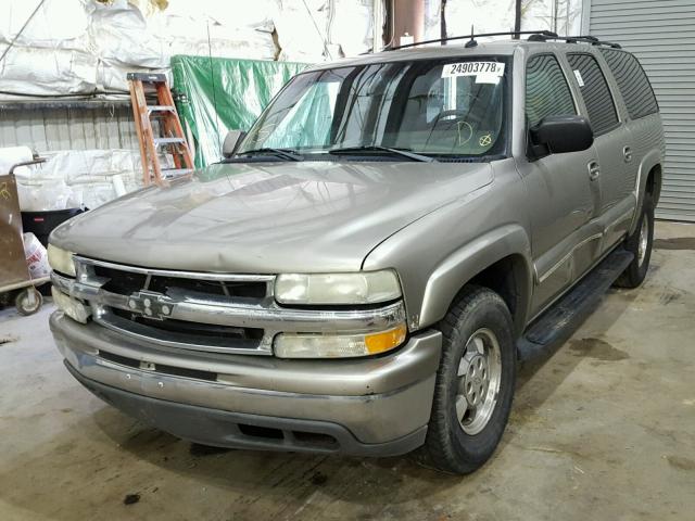 3GNFK16T03G153867 - 2003 CHEVROLET SUBURBAN K SILVER photo 2