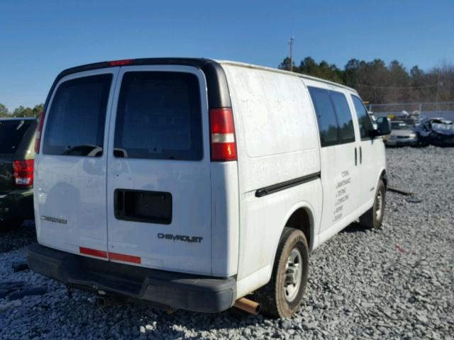 1GCHG35U751144741 - 2005 CHEVROLET EXPRESS G3 WHITE photo 4