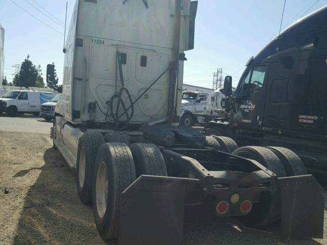 1FUJGLDR1BSAZ6640 - 2011 FREIGHTLINER CASCADIA 1 WHITE photo 3