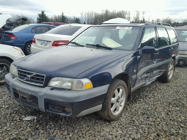 YV1LZ56D2Y2710313 - 2000 VOLVO V70 XC BLUE photo 2