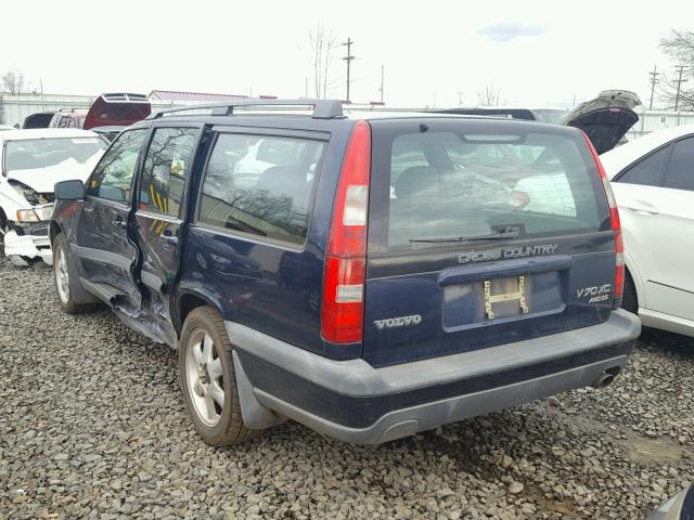 YV1LZ56D2Y2710313 - 2000 VOLVO V70 XC BLUE photo 3