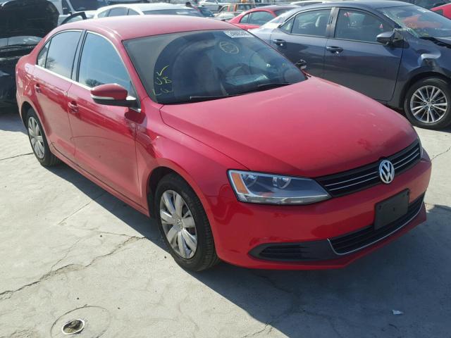 3VWDP7AJ9DM407697 - 2013 VOLKSWAGEN JETTA SE RED photo 1