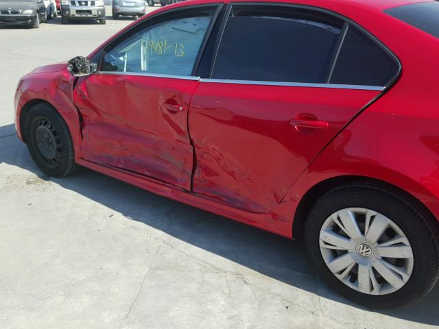 3VWDP7AJ9DM407697 - 2013 VOLKSWAGEN JETTA SE RED photo 9