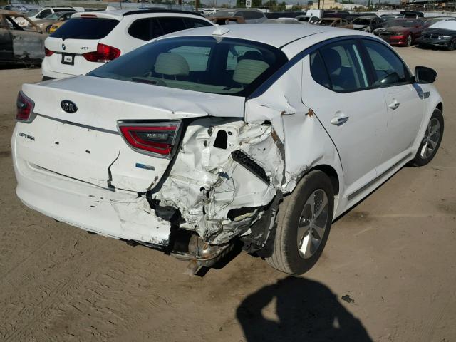 KNAGM4AD8F5078708 - 2015 KIA OPTIMA HYB WHITE photo 4