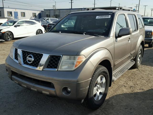 5N1AR18U86C635641 - 2006 NISSAN PATHFINDER GOLD photo 2