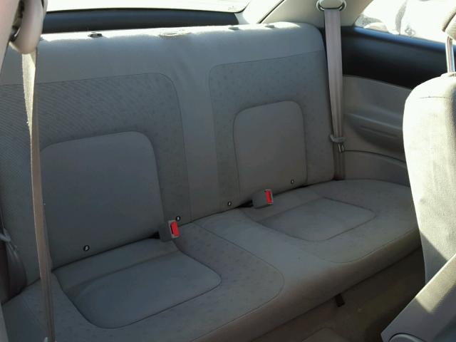 3VWCC21C1YM426617 - 2000 VOLKSWAGEN NEW BEETLE 白色 照片 6