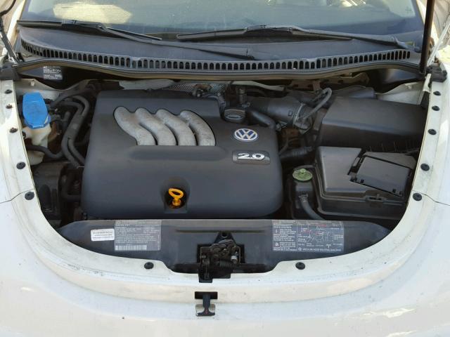 3VWCC21C1YM426617 - 2000 VOLKSWAGEN NEW BEETLE 白色 照片 7