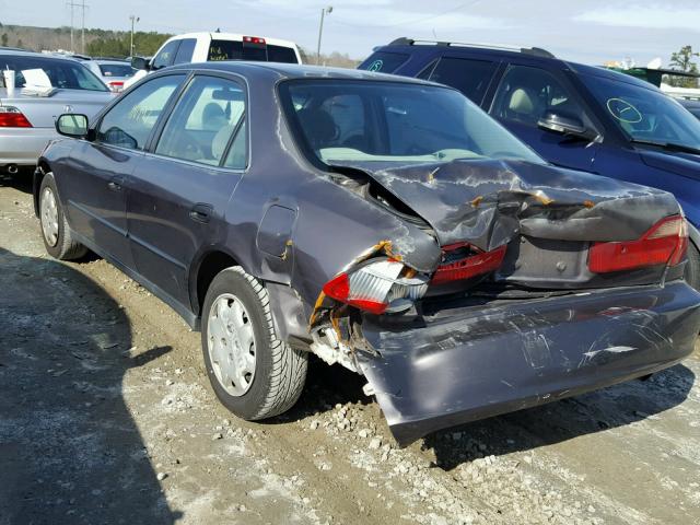 1HGCG5646XA027659 - 1999 HONDA ACCORD LX GRAY photo 3