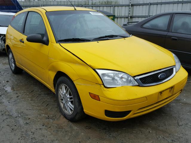 1FAFP31N67W113899 - 2007 FORD FOCUS ZX3 YELLOW photo 1