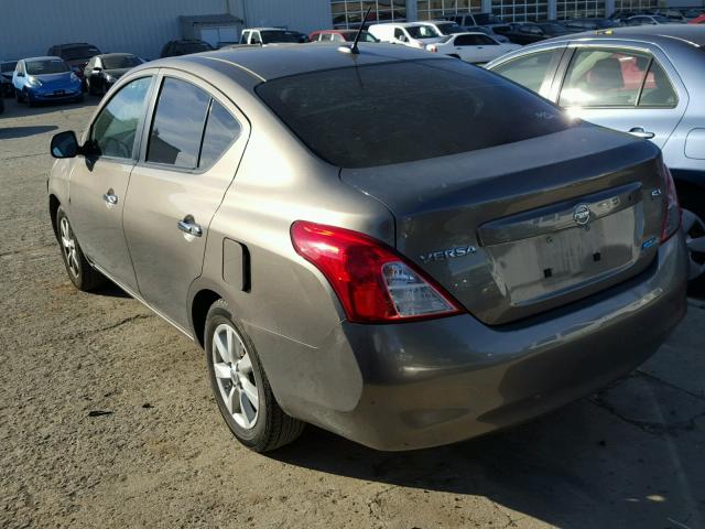 3N1CN7APXCL823404 - 2012 NISSAN VERSA S GRAY photo 3