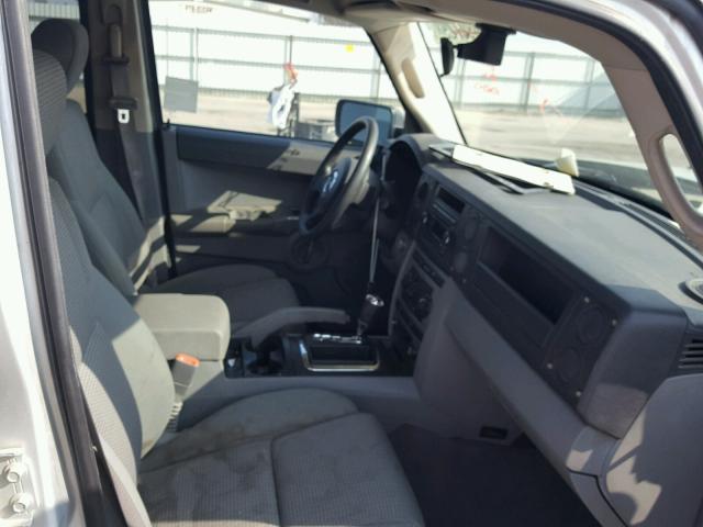 1J8HH48K66C203273 - 2006 JEEP COMMANDER ვერცხლისფერი ფოტო 5