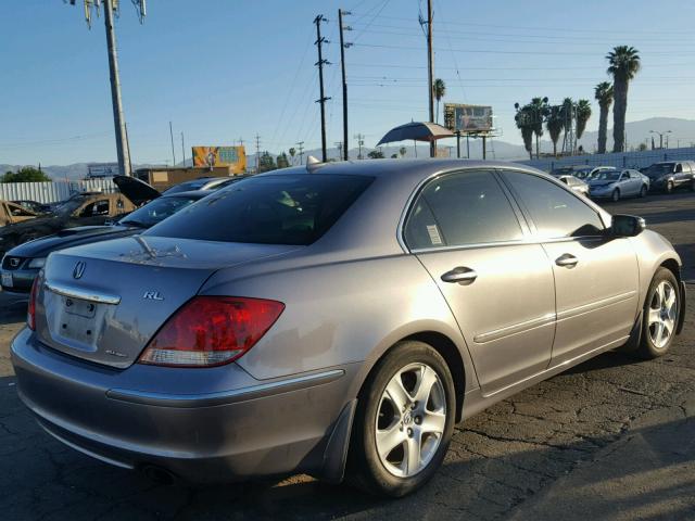 JH4KB16537C002506 - 2007 ACURA RL GRAY photo 4