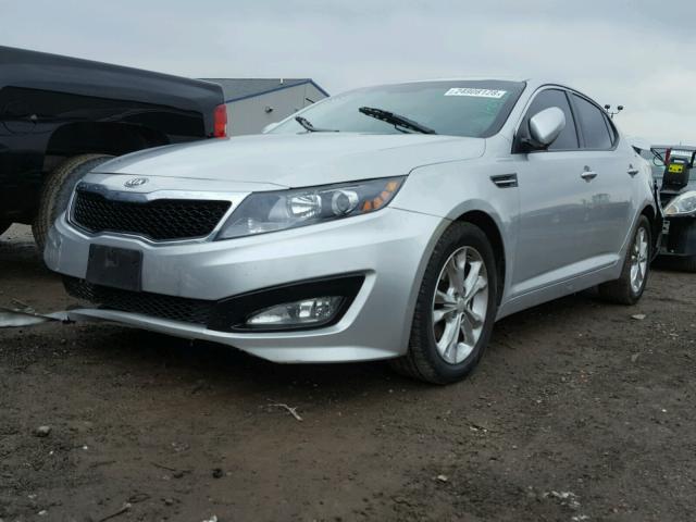 5XXGM4A71CG065352 - 2012 KIA OPTIMA LX SILVER photo 2