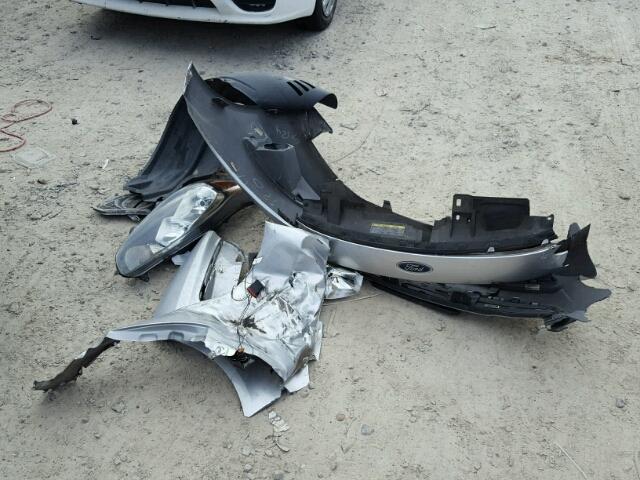 3FADP4EJ8EM107703 - 2014 FORD FIESTA SE SILVER photo 9