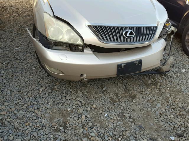 JTJHA31U240004346 - 2004 LEXUS RX 330 GOLD photo 9