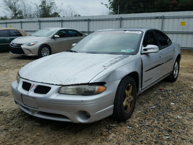 1G2WK52J21F105049 - 2001 PONTIAC GRAND PRIX SILVER photo 2