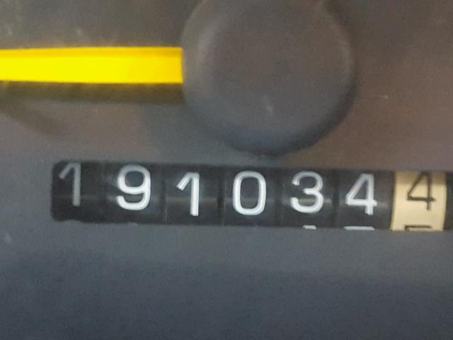 1G2WK52J21F105049 - 2001 PONTIAC GRAND PRIX SILVER photo 8